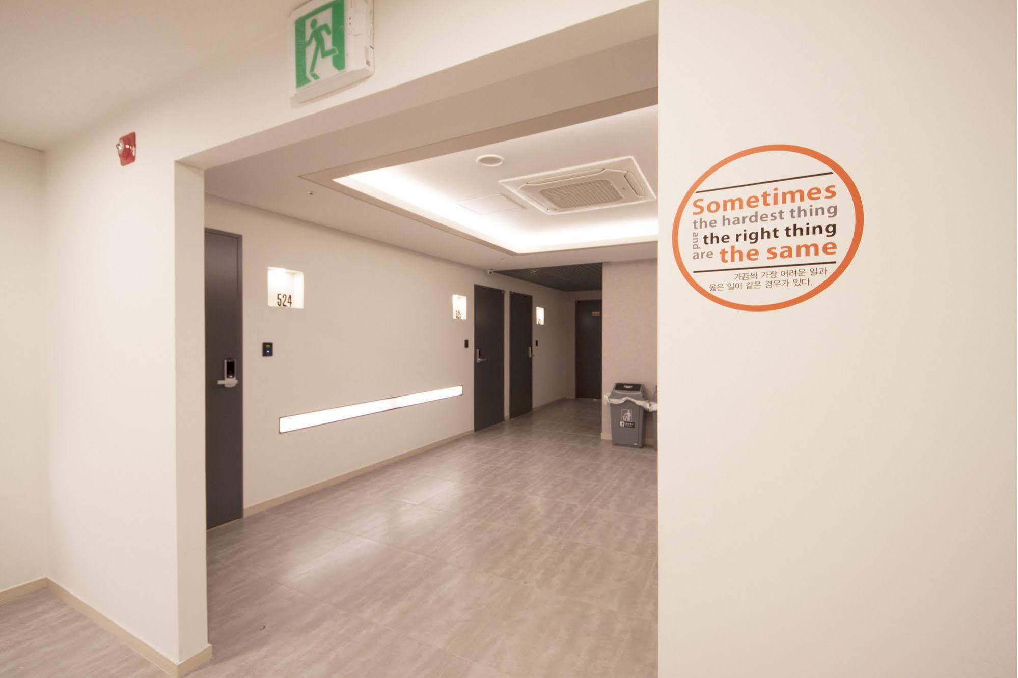 K-Guesthouse Dongdaemun Premium Seoul Bagian luar foto