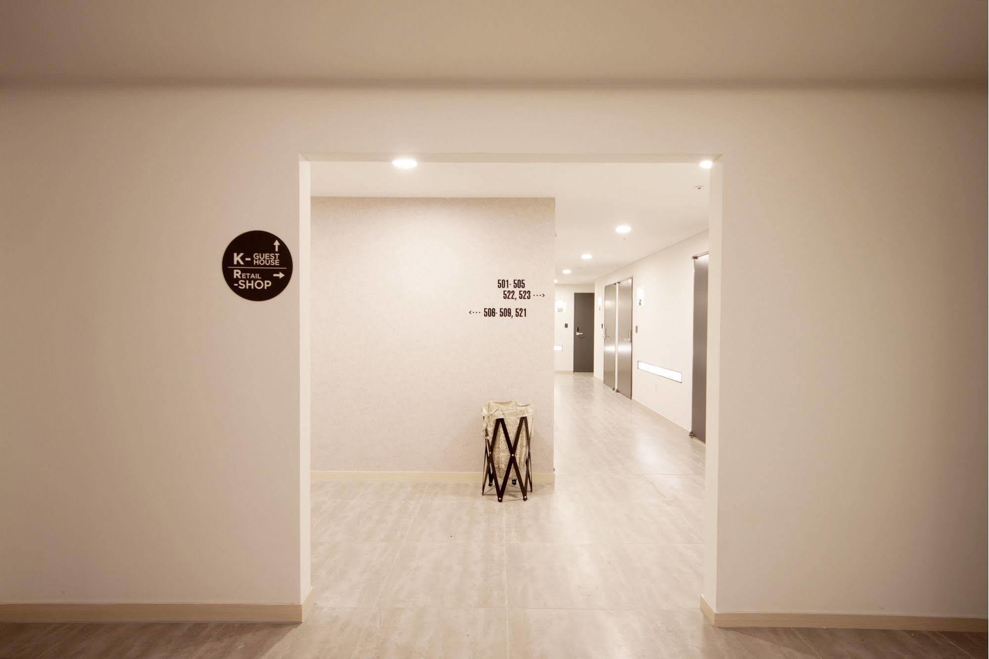 K-Guesthouse Dongdaemun Premium Seoul Bagian luar foto